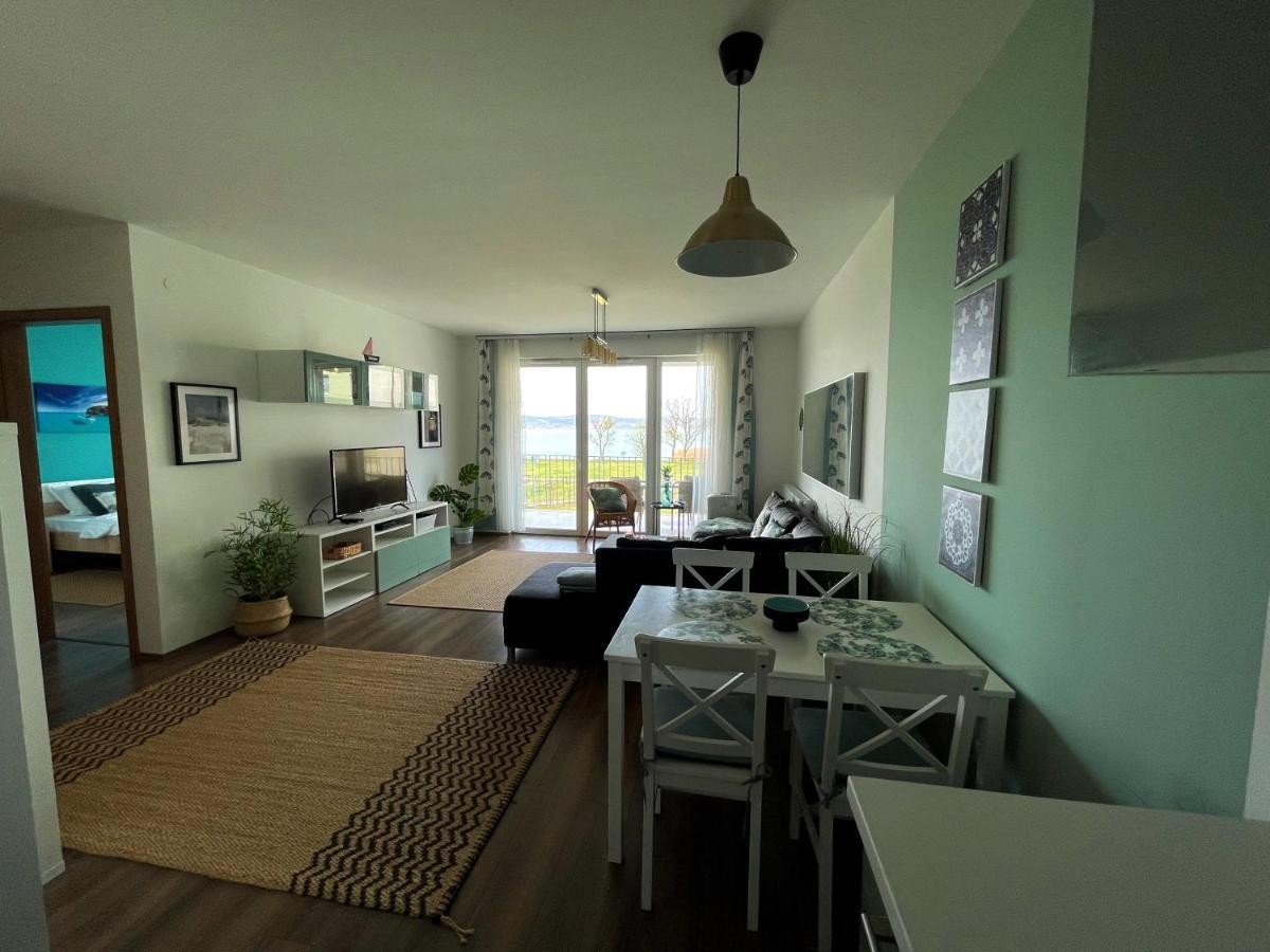 Vizpart Honved Apartman Balatonlelle Exterior foto